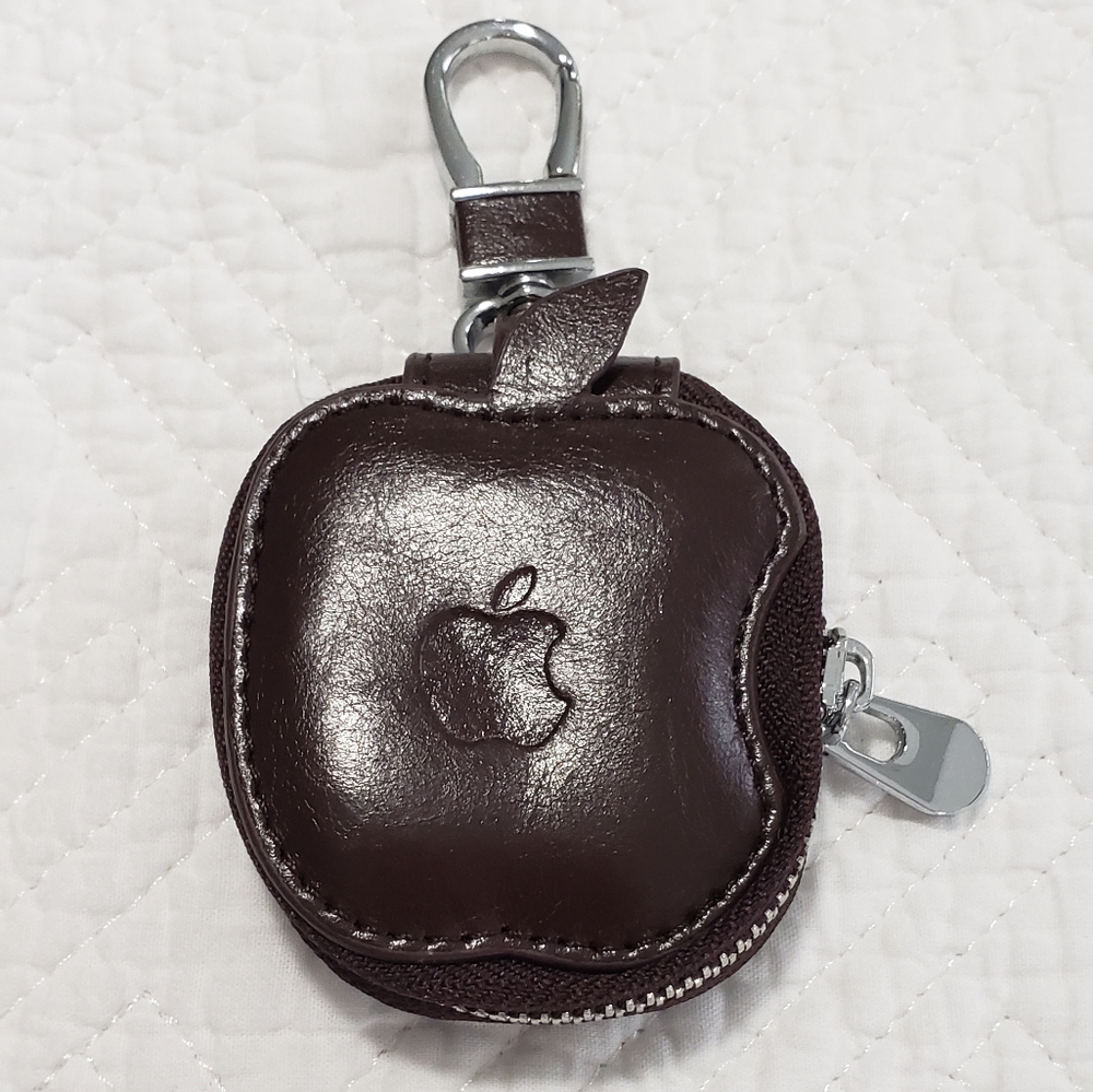 Leather airpods case/ Keychain, like new